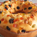 Delicioso Panetone Caseiro na Forma de Bolo