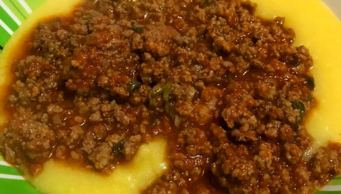 Carne Moída com Polenta - Rápida e Deliciosa