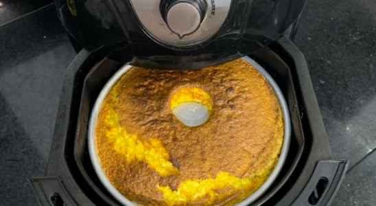 Como fazer bolo de cenoura na airfryer