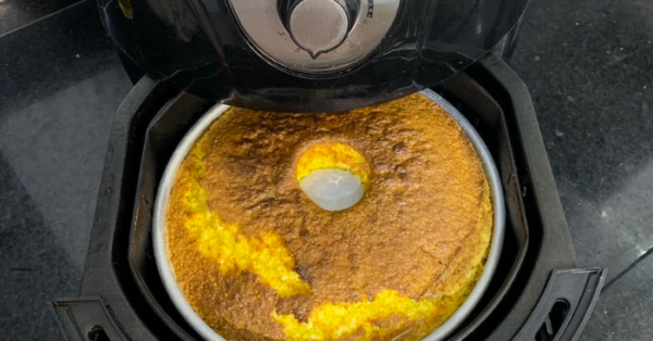 Como fazer bolo de cenoura na airfryer