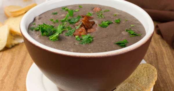 Receita Caldo de Feijão Preto - Muito Fácil  