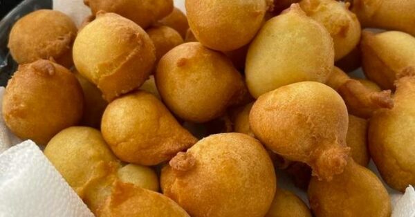 Como Fazer Bolinho de Chuva sem Leite