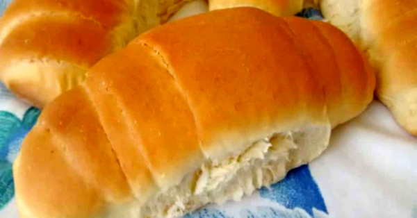 Pão caseiro feito com água – Você vai se surpreender!
