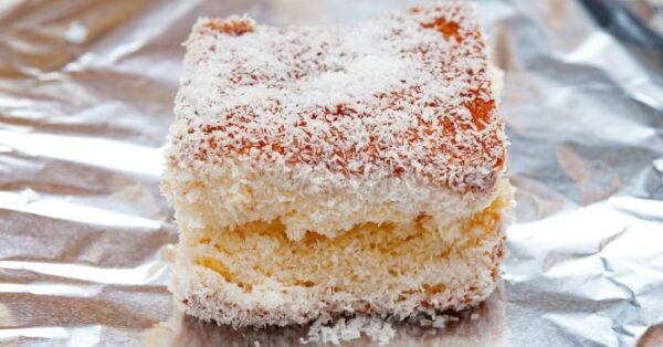 Bolo de Coco Gelado - O melhor de todos!